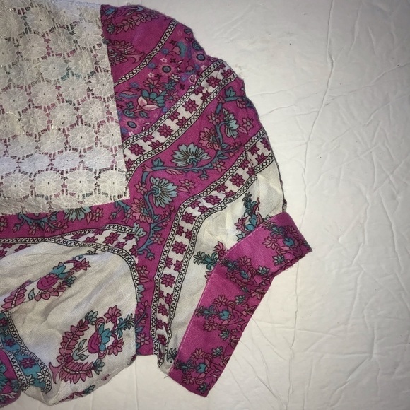 2/$20 True Destiny Boho Lace Short Puff Sleeve Top M - Picture 5 of 7